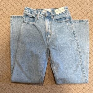 Men's Light Blue Jeans